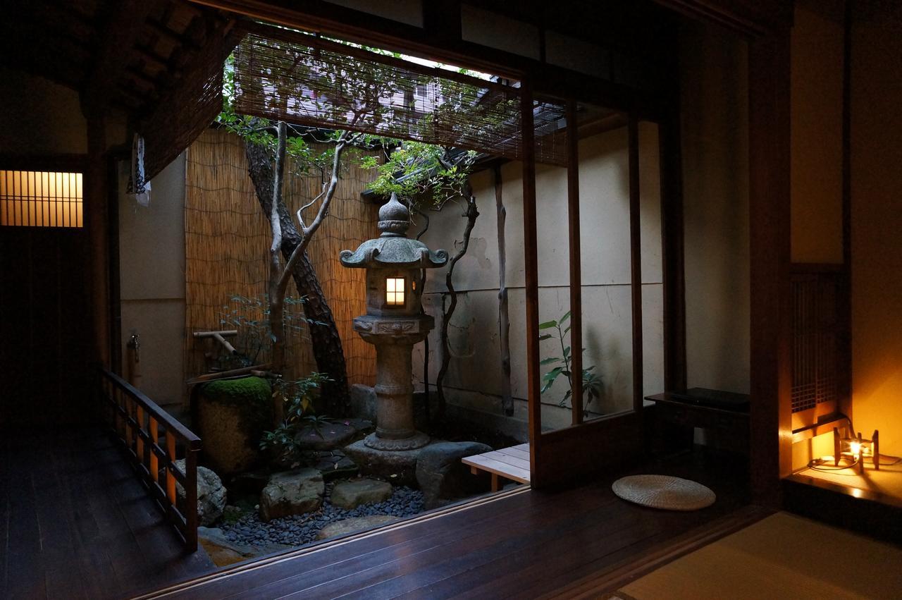 Itoya Stand Hostel *